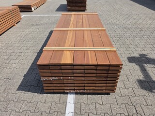 Ca. 56x Guyana Ipé Planken Geschaafd, 21x145mm, lengte 245cm